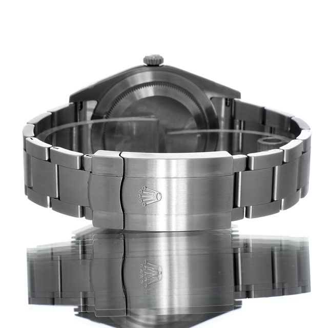 Rolex Oyster Perpetual 114300 Image 3